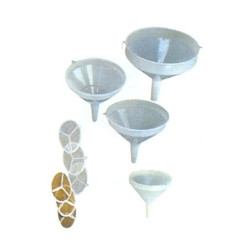 Non-toxic Polyethylene Funnel with Filter